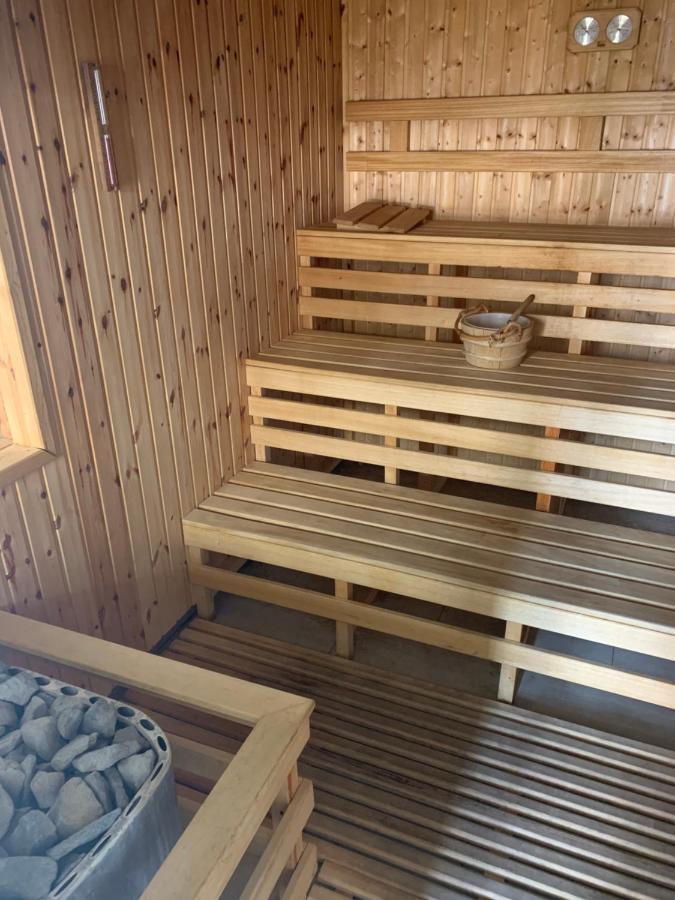 Relax Apartman Hajdúszoboszló Esterno foto